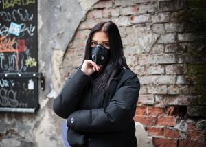 Maska antysmogowa Broyx Delta black r. M 7