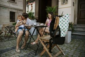 Dromader Nosidełko ergonomiczne Fox czarne 8