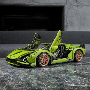 LEGO Technic Lamborghini Sián FKP 37 (42115) 6