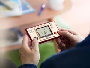 Nintendo Game & Watch: Super Mario Bros 4