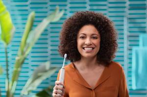 Szczoteczka Philips Sonicare DiamondClean 9000 HX9911/94 Biała 4