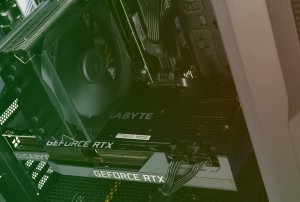 Komputer Game X G500, Ryzen 5 3600, 32 GB, RTX 3060 Ti, 1 TB M.2 PCIe Windows 11 Pro 17