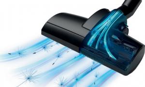 Odkurzacz Bosch Serie 6 ProFamily BGL6FAM1 12