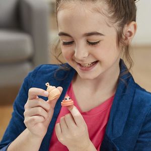 Figurka Hasbro Littles Pet Shop C1158 Domek apartamentowiec zwierzaków+2 figurki+akcesoria 6