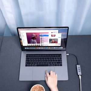 HUB USB Baseus Baseus Enjoy adapter HUB przejściówka ze złącza USB-C na 3x USB 3.0 i port RJ45 szary (CAHUB-M0G) uniwersalny 9