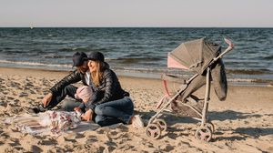 Wózek Lionelo spacerowy Irma black/dark grey 12