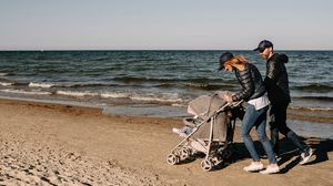 Wózek Lionelo spacerowy Irma black/dark grey 7