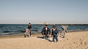 Wózek Lionelo spacerowy Irma black/dark grey 9