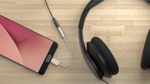 Adapter USB Apacer USB C M- audio jack (3.5mm) F, 0.1m, reversible, złoty, Apacer, box, DC150, APDC150C-1 6