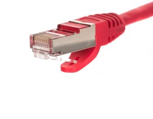 NetRack patchcord RJ45, osłonka zalewana, kat. 5e FTP, 15m czerwony 2