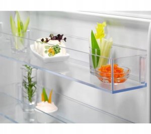Lodówka Electrolux 178 cm. wbudowany lodówka z zamrażarką ENZ9MC18S 4