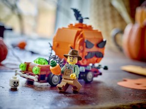 LEGO Exclusive Dyniowy pickup (40822) 7