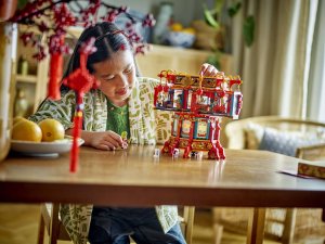 LEGO Exclusive Tradycyjna chińska lampa (80116) 3