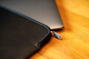 Etui Baltan Pokrowiec / Etui Etui Zip MAC15"- Czarny 5