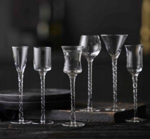 Affek Design Kieliszki do wódki Aquavit Rom transparentne (27585) 3