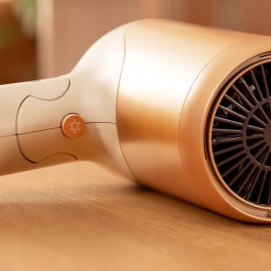 Suszarka Cecotec Bamba IoniCare Power&Go Heaven szampańska 2