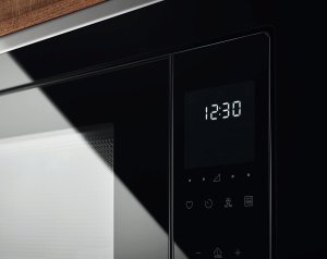 Kuchenka mikrofalowa Electrolux mikrofalówka (iebuv.) 23 l czarna/stal nierdzewna LMS4253TBX 2