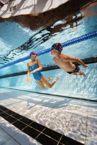 Arena Dziecięcy Strój kąpielowy Girl's Multiple Dot Swimsuit Swim 3