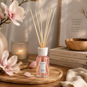 Millefiori Dyfuzor pałeczki zapachowe MILLEFIORI MAGNOLIA BLOSSOM & WOOD 77DDMW 250ml 3