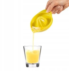 Tescoma Wyciskacz Vitamino z pojemnikiem 642742.00 5