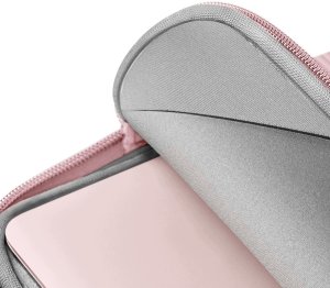 Etui Uniq UNIQ Cyprus Ridge Edition - etui neoprenowe do MacBook Air 13" / MacBook Neo 13" różowe 4