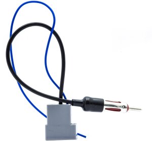 CB Antena Einparts Automotive EINPARTS Adapter antenowy GT13F Do Nissan 2007 i wybrane modele złącze dinm 2