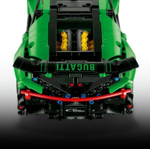 LEGO Technic Zielony hipersamochód Bugatti Chiron Pur Sport (42241) 3