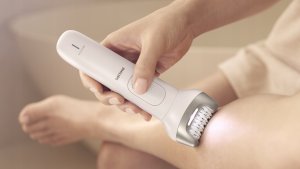 Philips 9900 Wet & Dry 7 akcesoria szary zestaw do pielęgnacji BRE748/00 4
