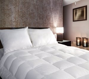Eurofirany Kołdra całoroczna DESIGN 91 200x220 cm biała 3