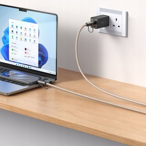Mcdodo SMYCZ DO TELEFONU NA SZYJE WKŁADKA CROSSBODY BEŻOWA KABEL DO IPHONE 5