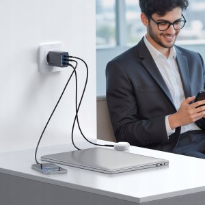 Ładowarka Mcdodo Gana Mini GaN 2x USB-C 1x USB-A 100W Biała (CH-0120) 3