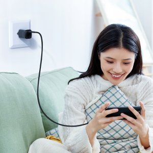 Ładowarka Apple Szybka sieciowa do iPhone'a USB-C 20W z kablem (CH-4692) 2