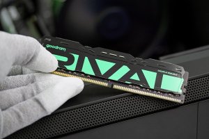 Pamięć GoodRam Rival Radiant, DDR4, 32 GB, 3200MHz, CL16 (GGRGD4-32L16A/32GDC) 8