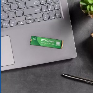 Dysk SSD SanDisk Wds200T4G0E-00Cps0 Internal 3