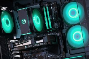 Komputer Actina View 7500X3D 16GB 1TB RX9070GRE 650W 14