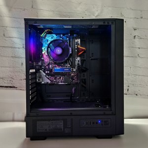 Komputer Adronix RYZEN OfficeCore 5 VEGA 11 16GB 512GB WI-FI WIN 11 2