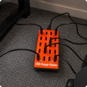 Ładowarka PowerNeed Stacja ładująca ładowania telefonów USB sieciowa 20 portów 80W 2