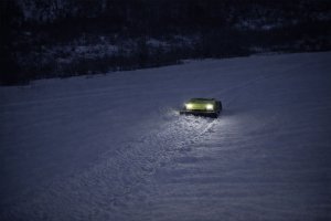 Dedra Odśnieżający hybrydowy na gąsienicach silnik Loncin 764 22KM 11