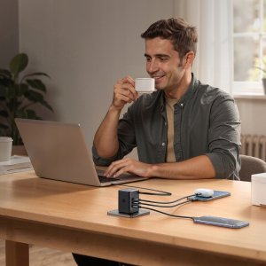 Ładowarka Mcdodo Szybka ładowarka sieciowa zasilacz 4X USB-C PD USB GAN 100W kabel 1M 2