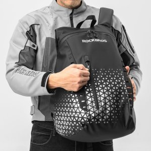 RockBros Plecak H36 z uchwytem na kask 14,5 l - czarny (5907769391712) 2