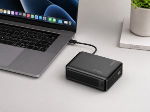 Deltaco Zewnętrzna bateria, 20 000 mAh, PD 65 W ładuje laptopy i inne, czarny / / 1903849 (PB-C1012) 6