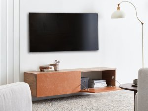 Beliani Wisząca szafka RTV GLADSTONE czerwony 3