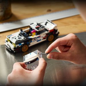 LEGO Speed champions BMW M3 (E30) (77263) 4