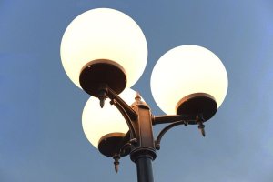 SU-MA Lampa masztowa kule Classic 3x30 cm regulowana 210-270 cm Suma 5
