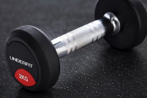 UNDERFIT Zestaw hantli gumowanych 2,5-15 kg ze stojakiem pionowym 6 par UNDERFIT 5
