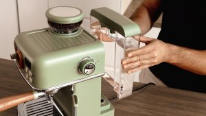 Ekspres ciśnieniowy Cecotec Do kawy Power Espresso 20 Traditional Grind 9
