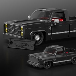 Mattel Brick Shop Klocki Hot Wheels Speed Series ’83 Chevy Silverado 225 el. (JKG42) 3
