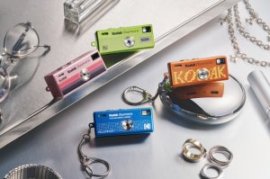 Aparat cyfrowy Kodak Charmera Millennium Edition Keychain Digital Camera Blind Box 10
