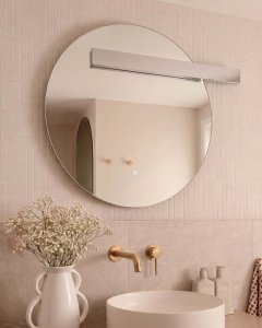 Lustro Beliani Łazienkowe LED ANOST 107 cm 90 cm Srebrny 4