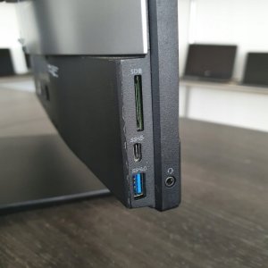 Komputer Dell Komputer AIO Dell OptiPlex 7470 I5-9500 8GB 240 NVME 24' WIN 11 WIFI KAM 6